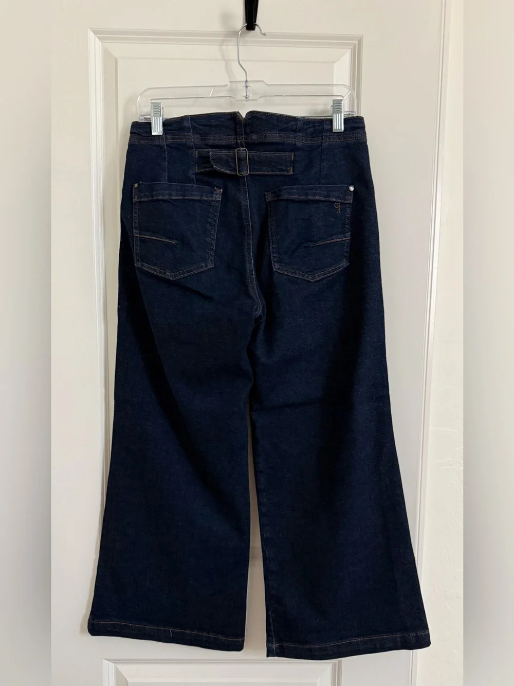 Anthropologie Pilcro Kit high-rise wide leg jean hidden side zip dark wash EUC - Picture 7 of 12